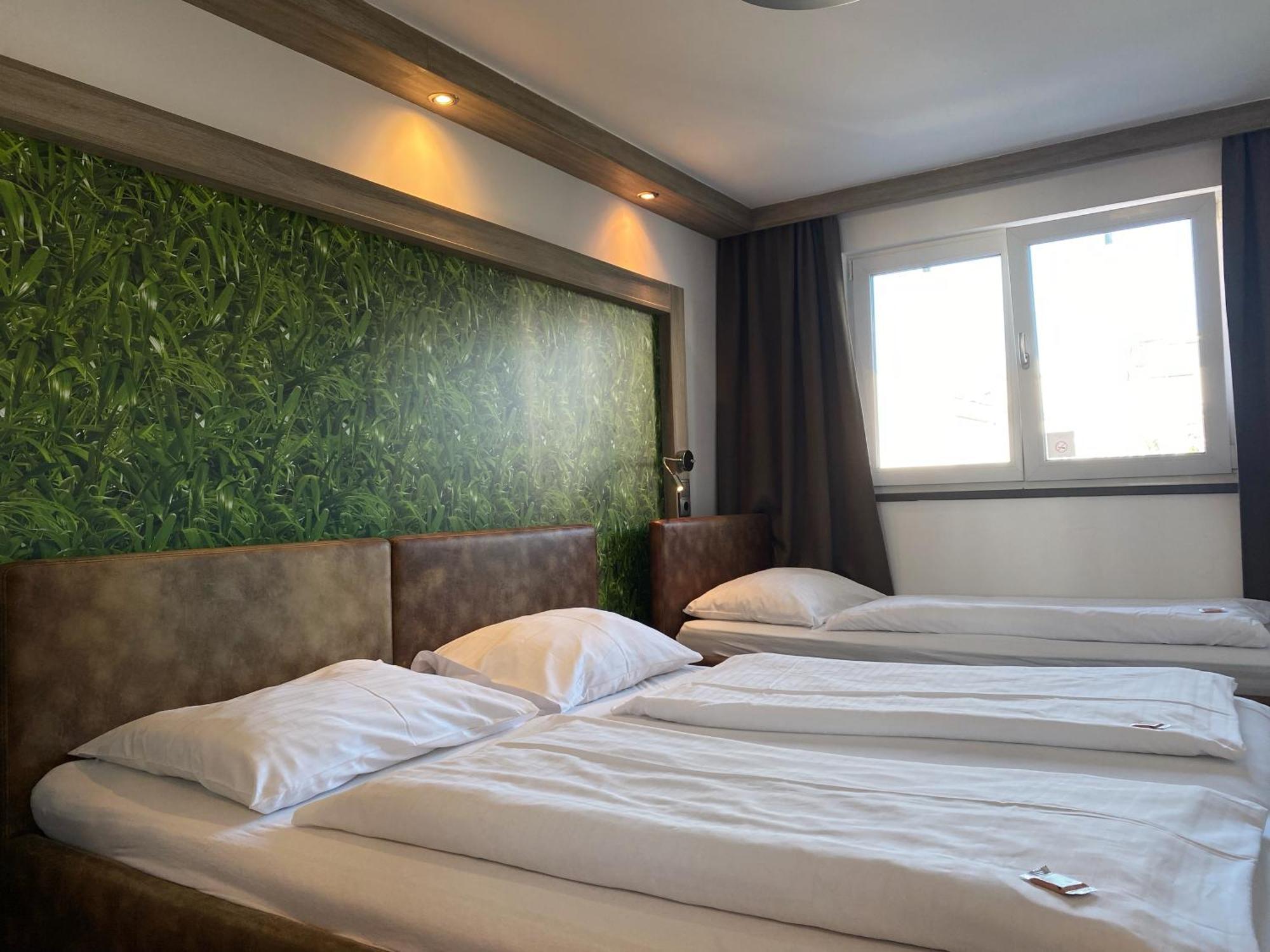 Design & Budget Hotel Wien Schoenbrunn Exterior photo