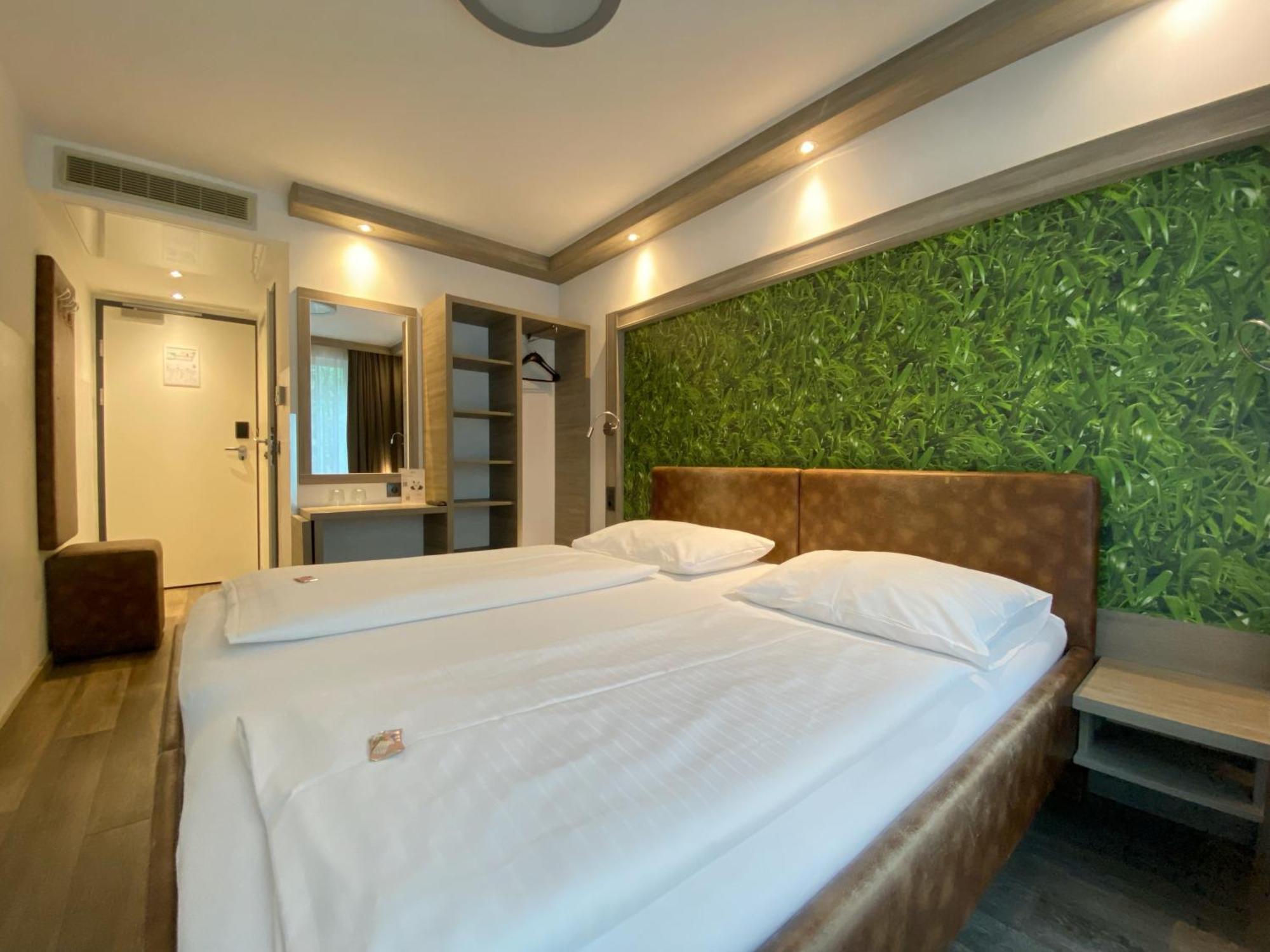 Design & Budget Hotel Wien Schoenbrunn Exterior photo