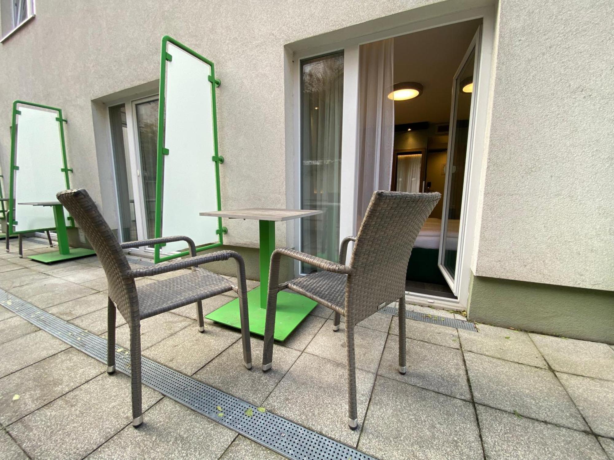 Design & Budget Hotel Wien Schoenbrunn Exterior photo