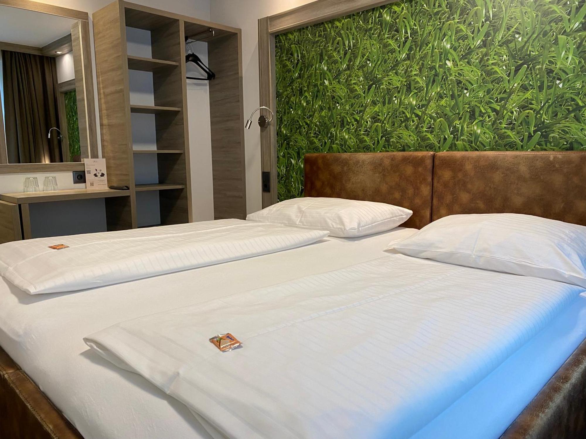Design & Budget Hotel Wien Schoenbrunn Exterior photo