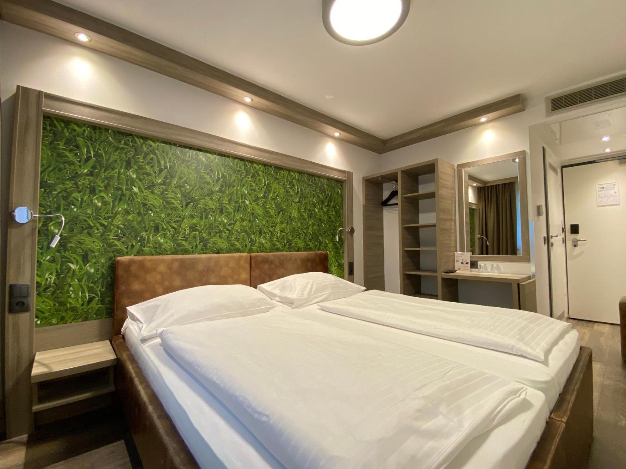 Design & Budget Hotel Wien Schoenbrunn Exterior photo